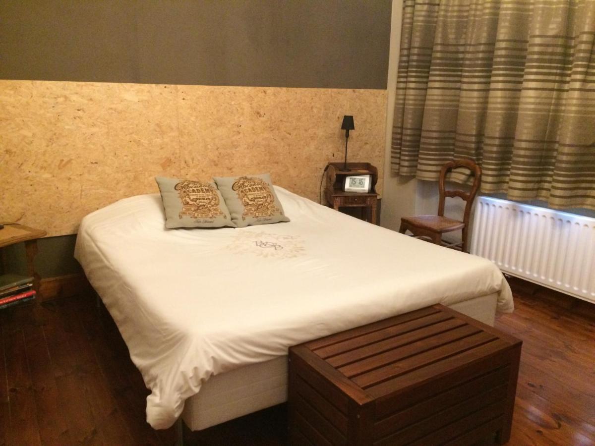 Chambre Chocolat Bed & Breakfast Woluwe-Saint-Lambert